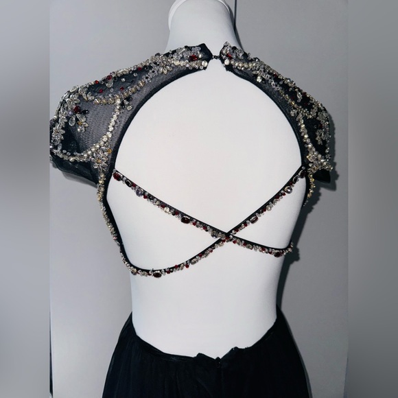 NWT $998 MAC DUGGAL 2025 RUFFLE EMBELLISHED MAXI DRESS FLORAL CHIFFON 68470 - Picture 5 of 5